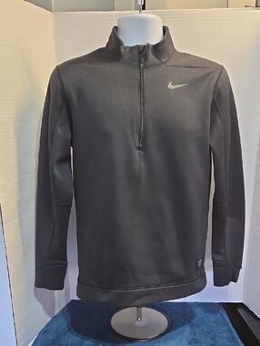 Nike Black Half-Zip Performance Golf Pullover